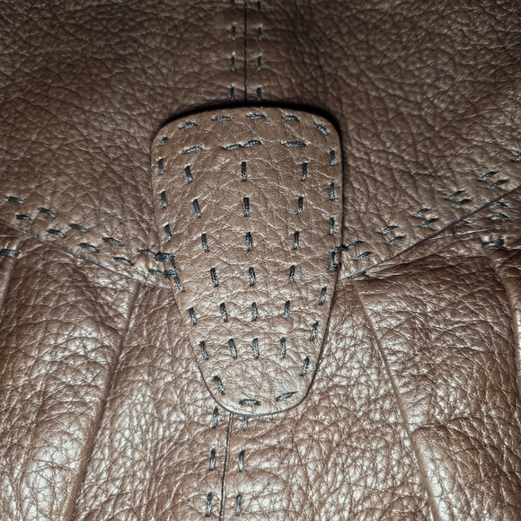 Valentino Garavani Couture - Red Label: Brown Leather Shoulder Bag | Italy - Picture 5 of 11